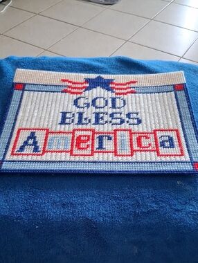 Patriotic "God Bless America" Wall Hanging - Red, White & Blue